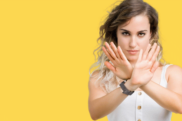 فال تاروت در نی نی سایت: سفری به دنیای نظرات و تجربیات